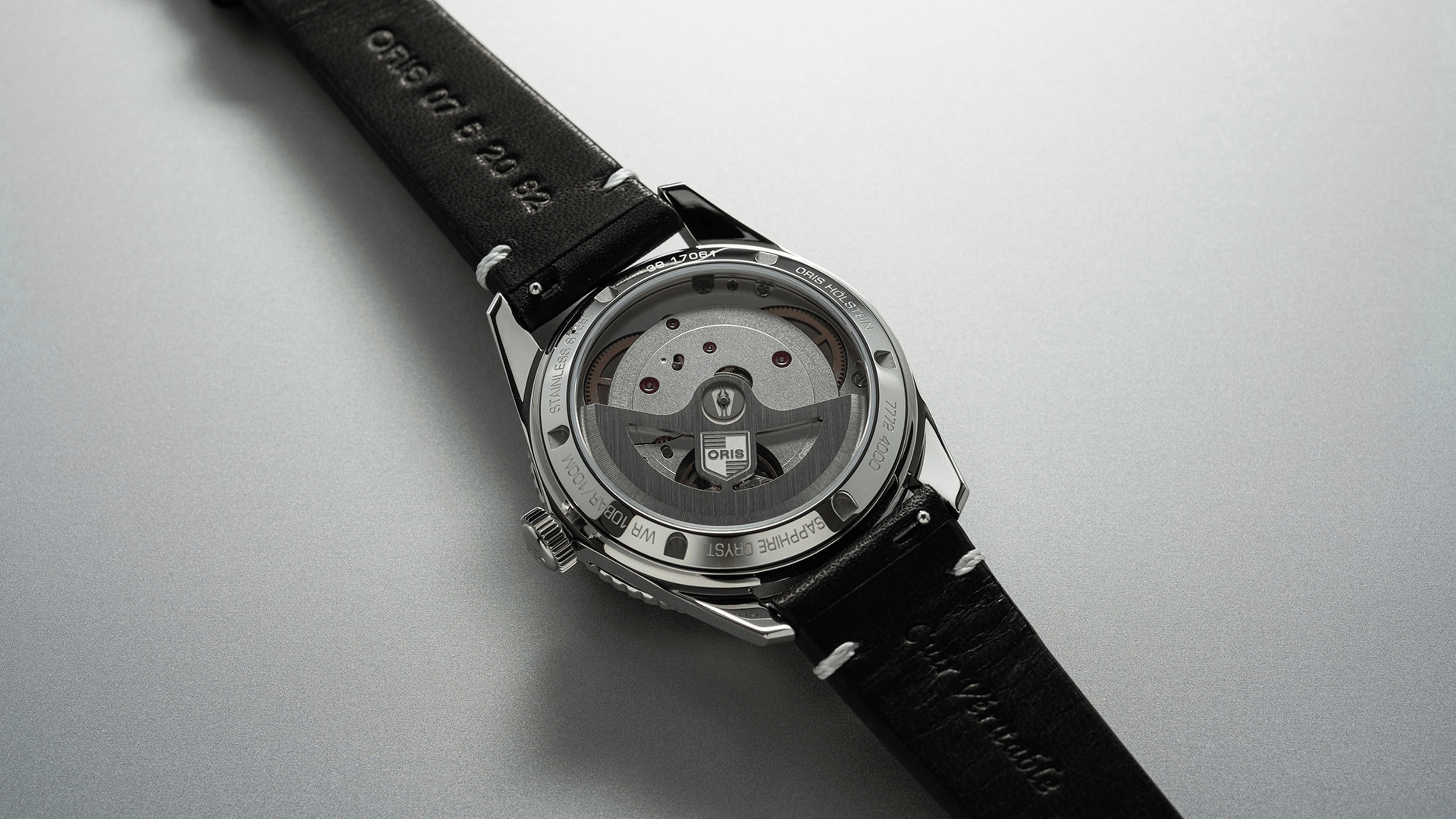 Oris Divers Sixty‑Five 12H Calibre 400 40mm Black Dial Men's Watch 01 400 7772 4054-07 5 20 82