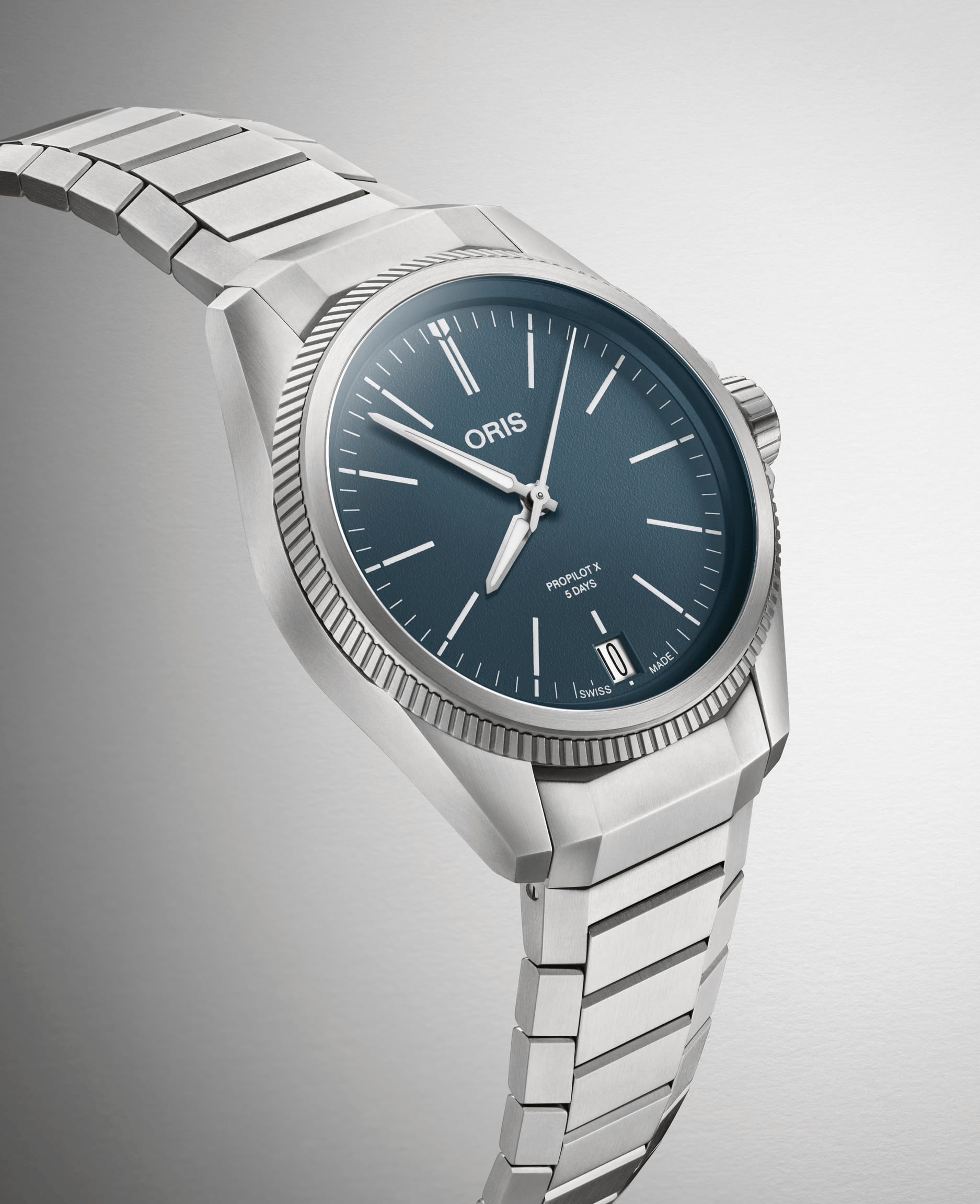 Oris ProPilot X Calibre 400 39mm Blue Dial Men's Watch 01 400 7778 7155-07 7 20 01TLC