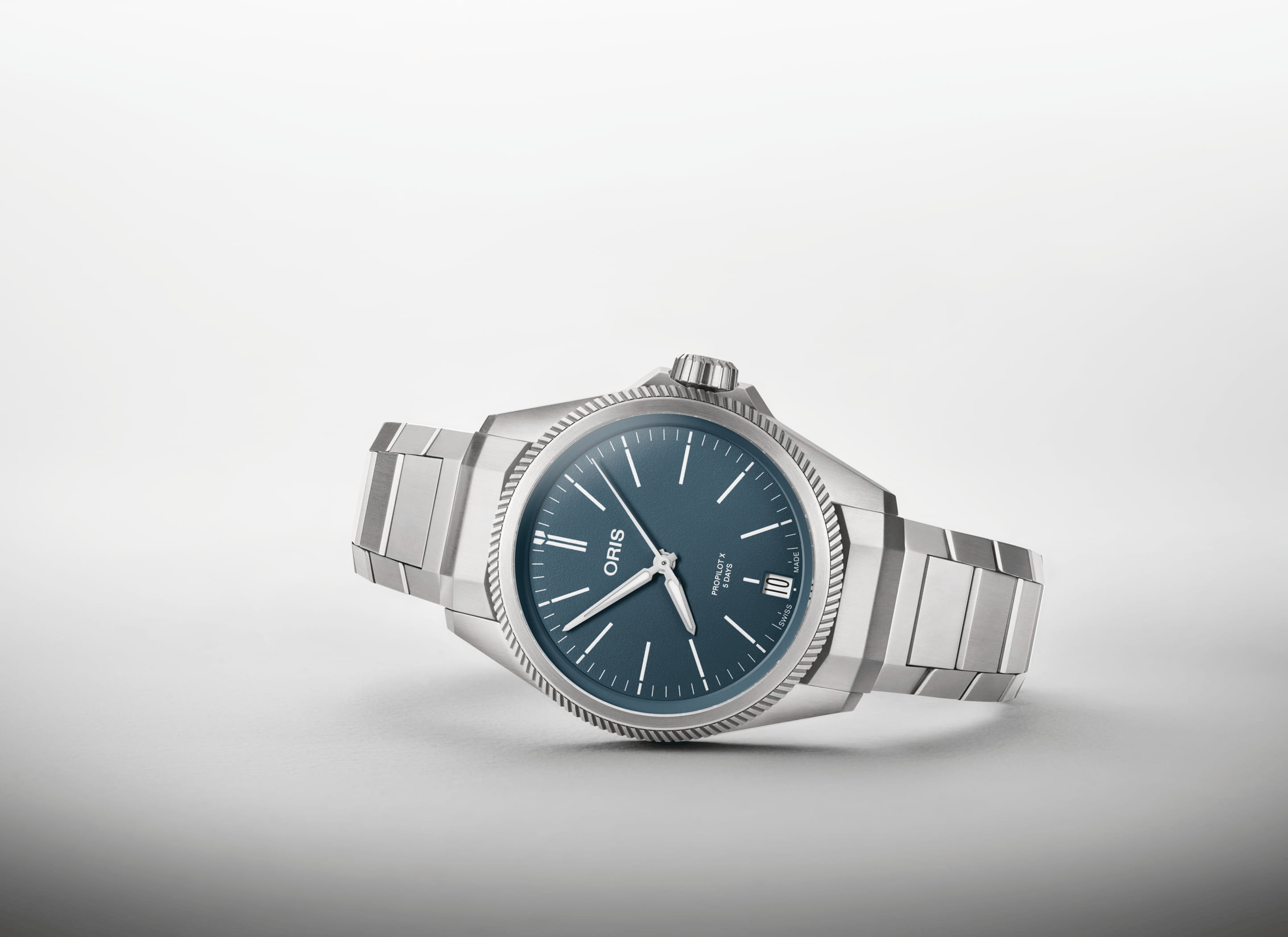 Oris ProPilot X Calibre 400 39mm Blue Dial Men's Watch 01 400 7778 7155-07 7 20 01TLC