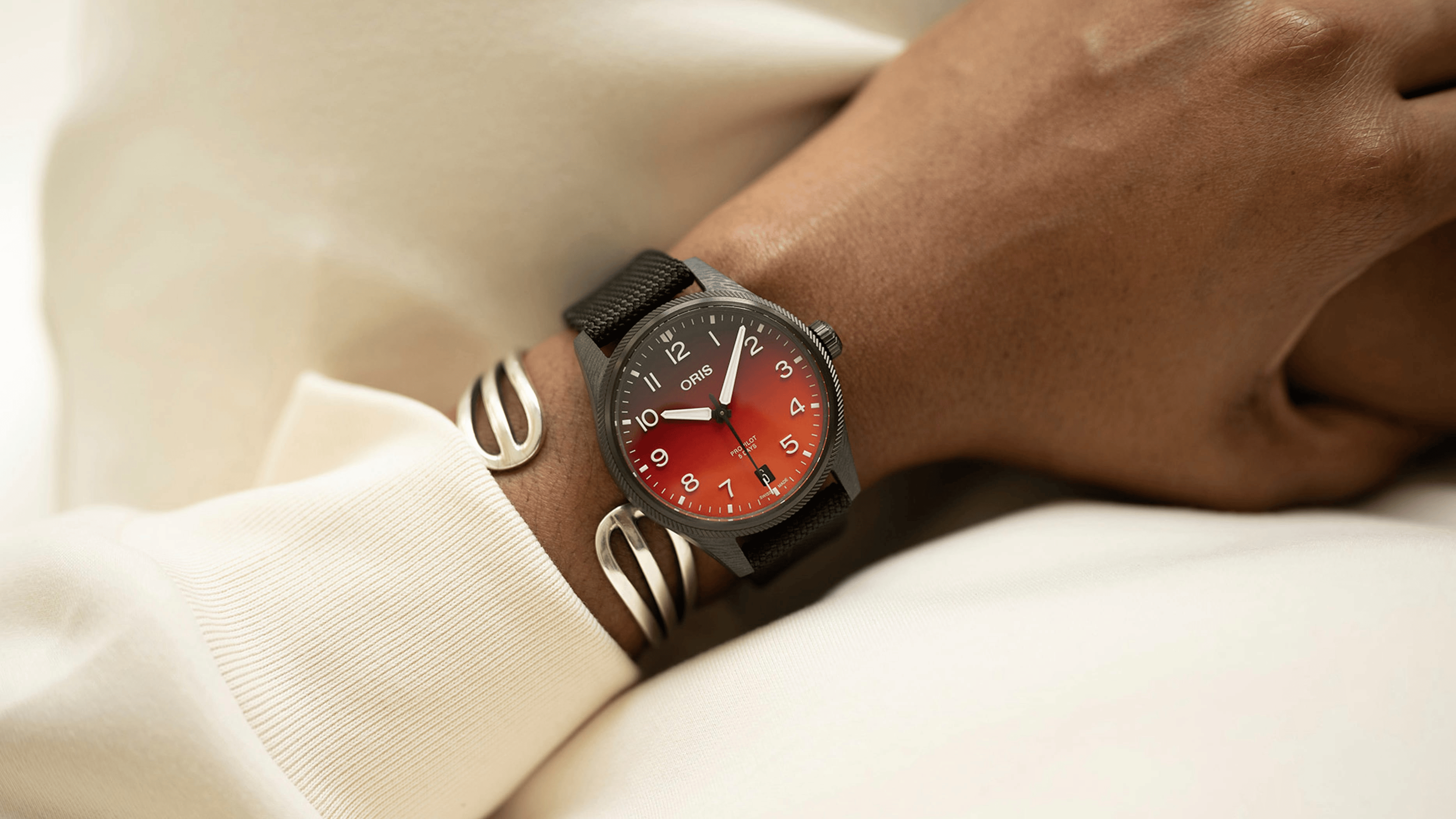 Oris ProPilot Coulson Limited Edition 41mm Red Dial Men's Watch 01 400 7784 8786-Set