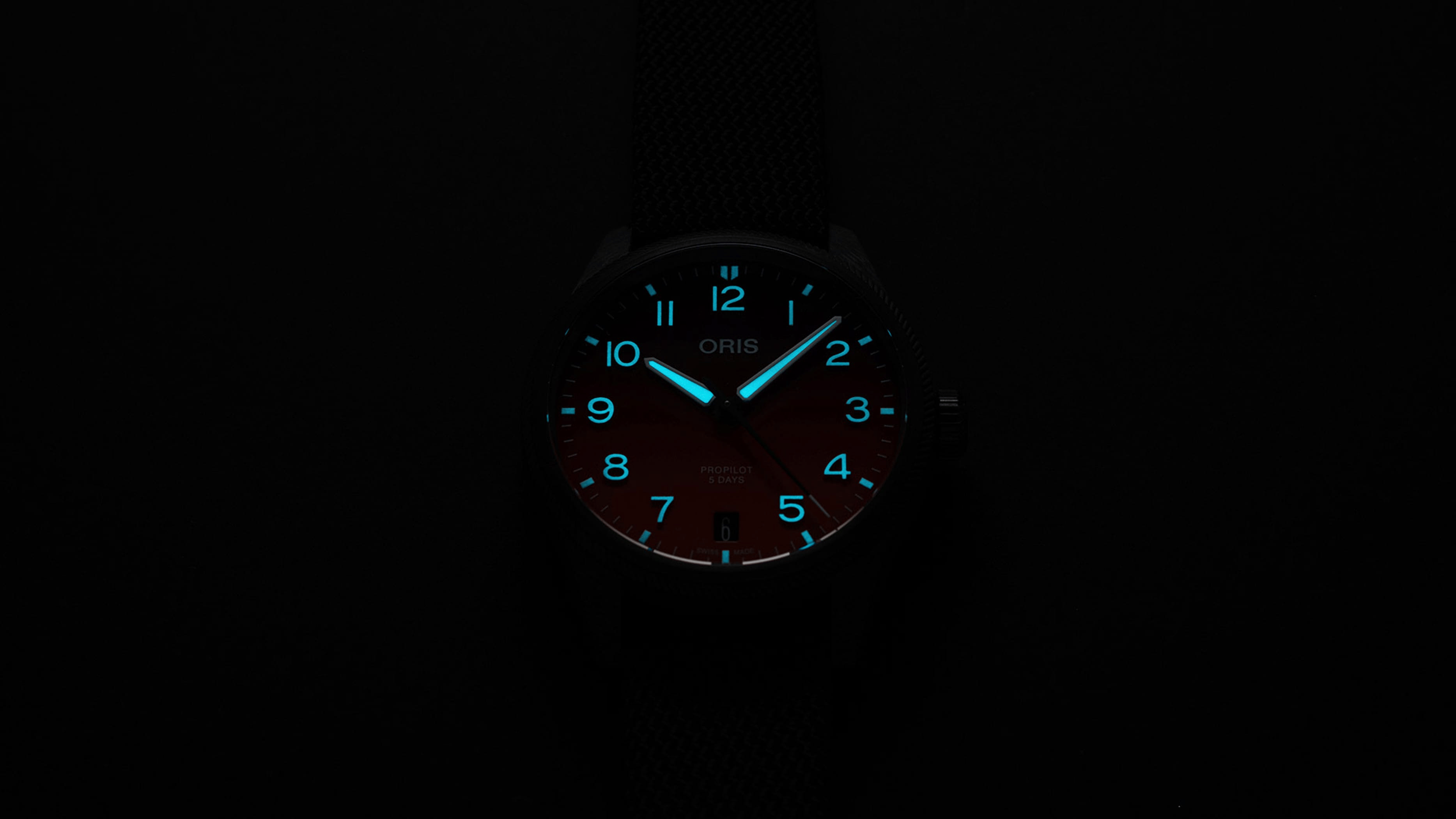 Oris ProPilot Coulson Limited Edition 41mm Red Dial Men's Watch 01 400 7784 8786-Set