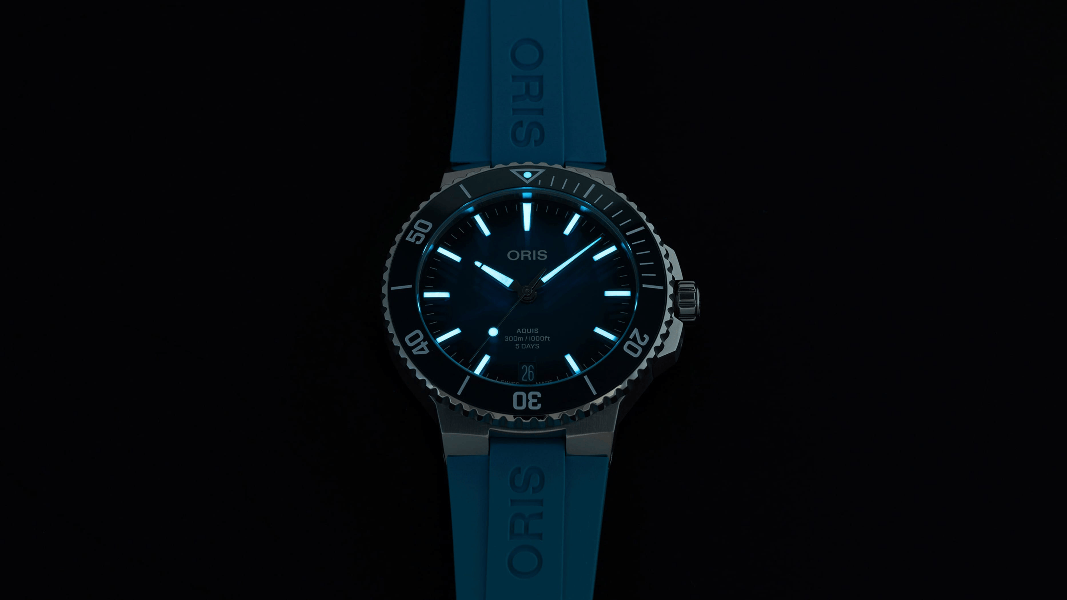 Oris Aquis Date Calibre 400 43.5mm Blue Dial Men's Watch 01 400 7790 4135-07 4 23 45EB