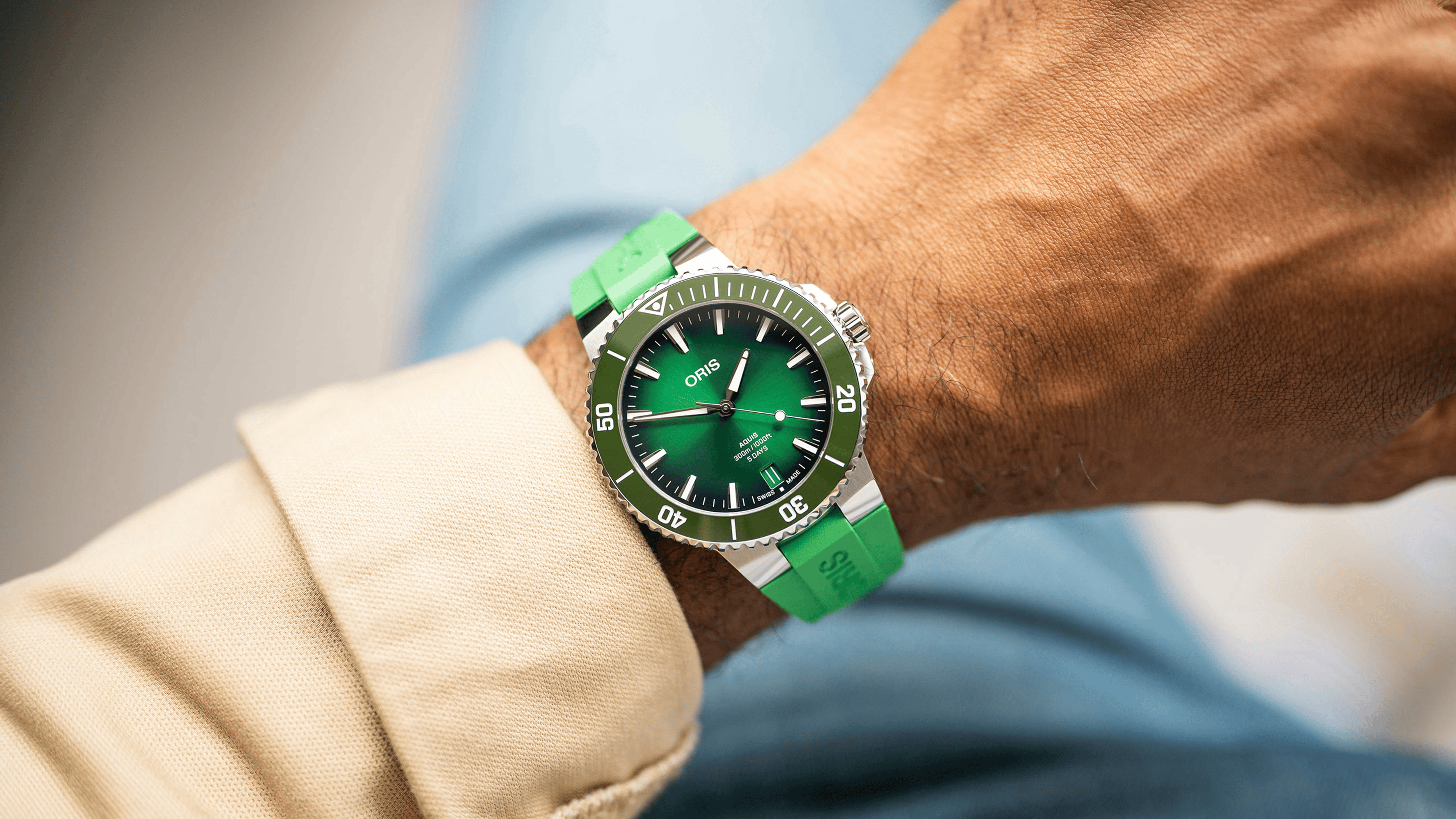 Oris Aquis Date Calibre 400 43.5mm Green Dial Men's Watch 01 400 7790 4157-07 4 23 47EB