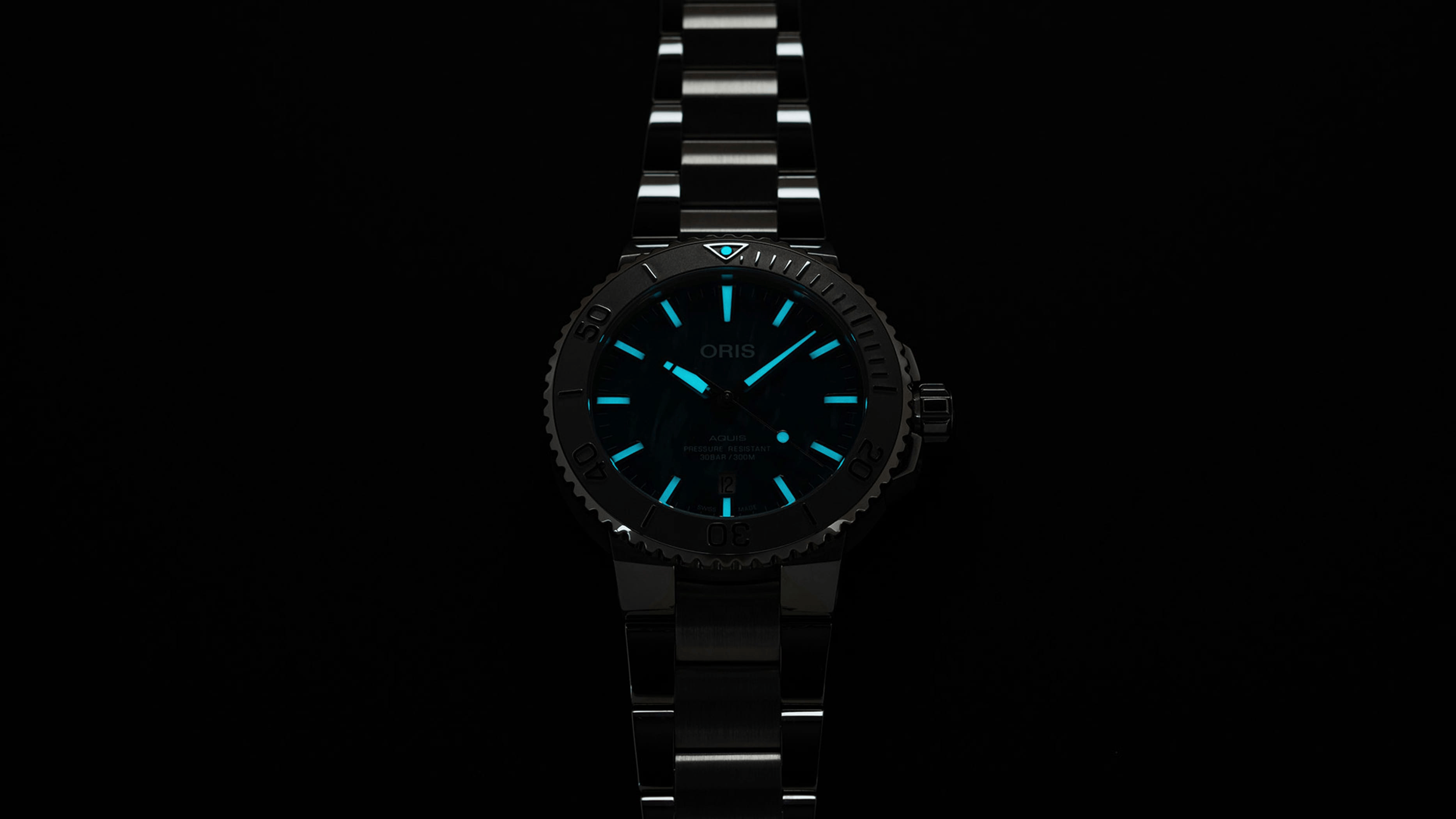 Oris Aquis Oris X Bracenet 43.5mm Green Dial Men's Watch 01 733 7730 4137-07 8 24 05PEB
