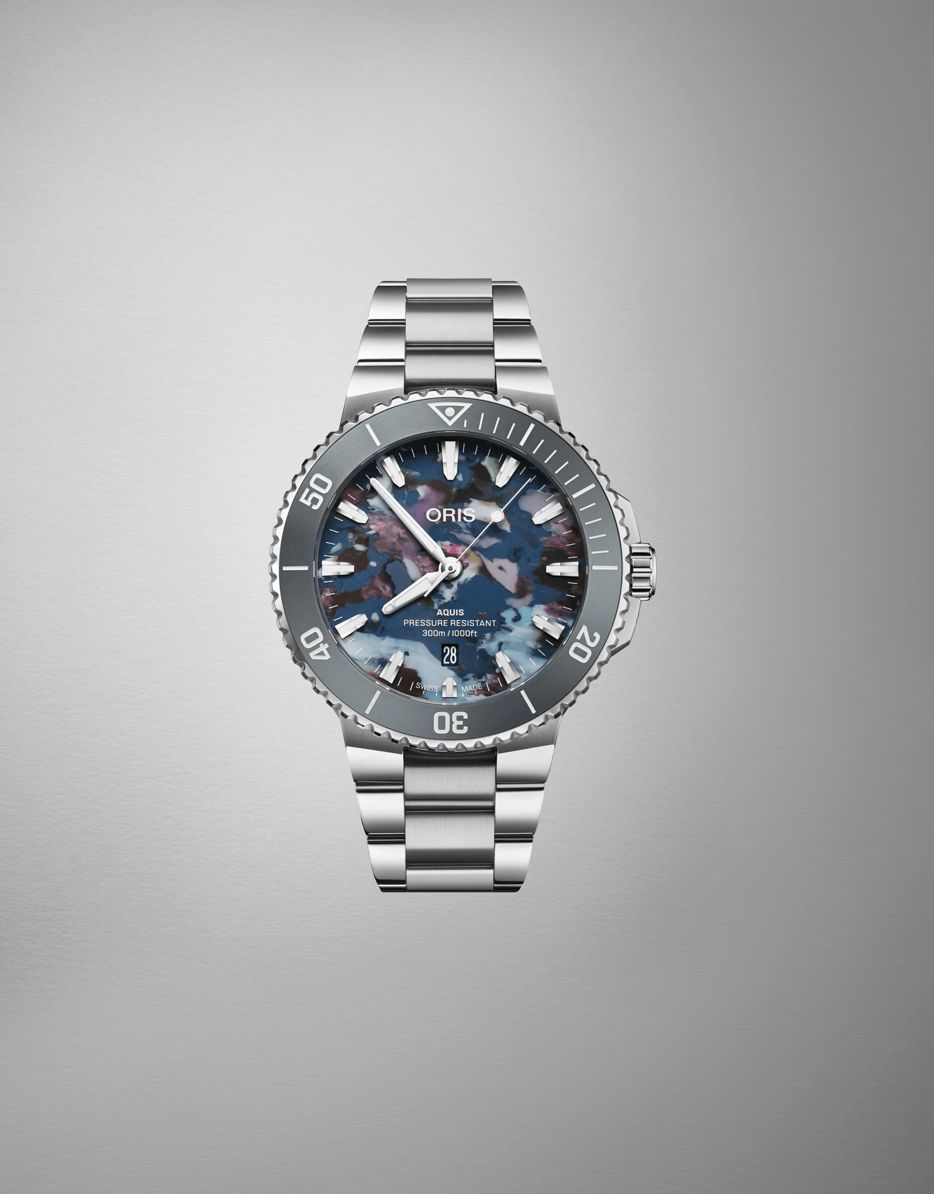 Oris Aquis Date Upcycle 43.50mm Multicoloured Dial Men's Watch 01 733 7789 4150-07 8 23 04PEB