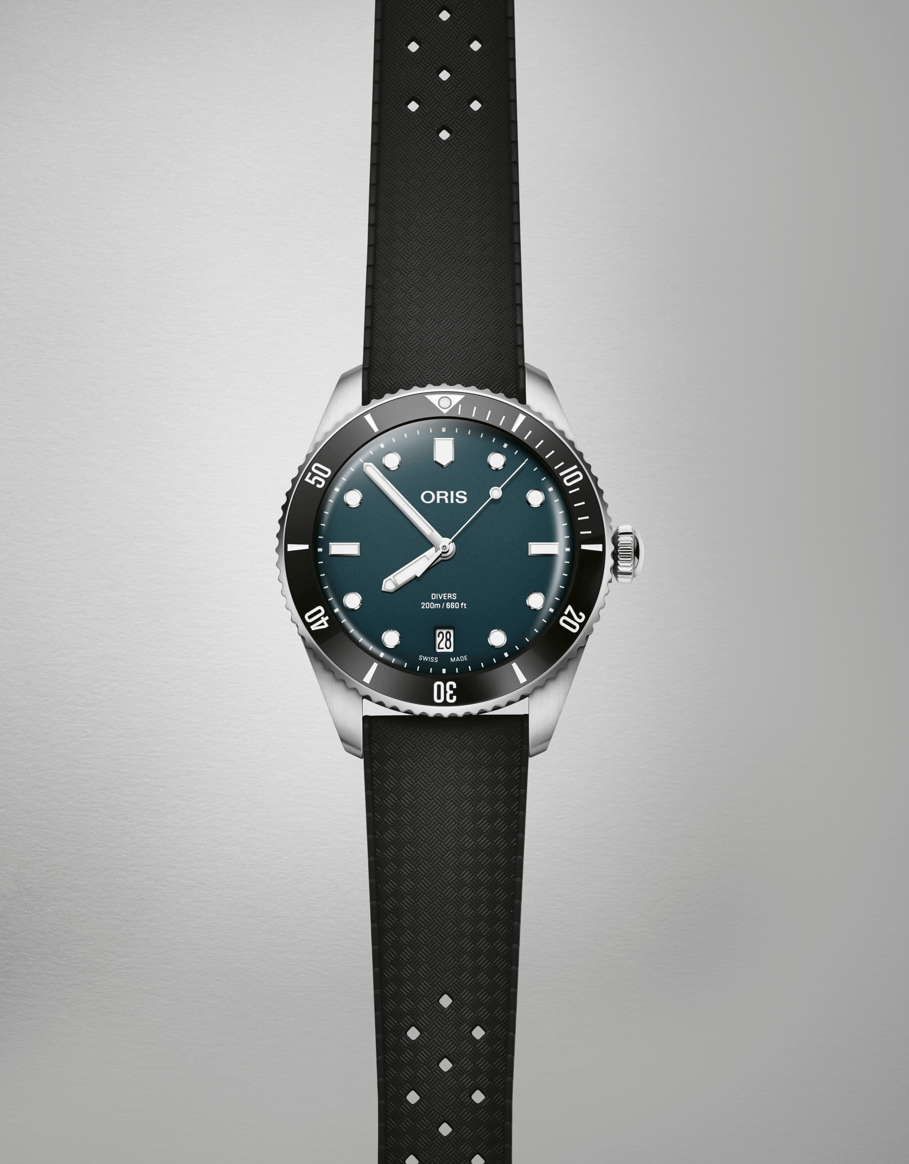 Oris Divers Date 39mm Blue Dial Men's Watch 01 733 7795 4055-Set