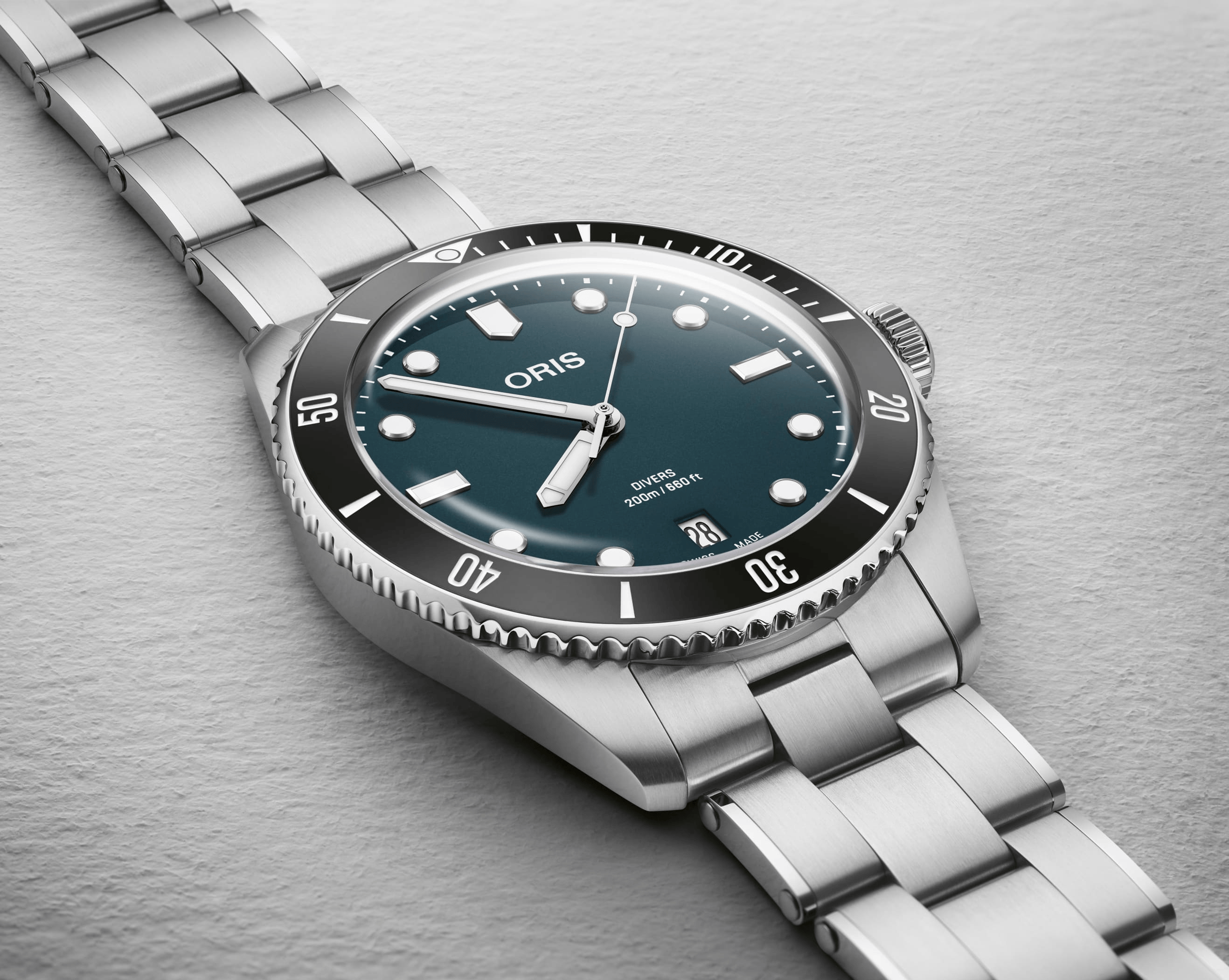 Oris Divers Date 39mm Blue Dial Men's Watch 01 733 7795 4055-Set
