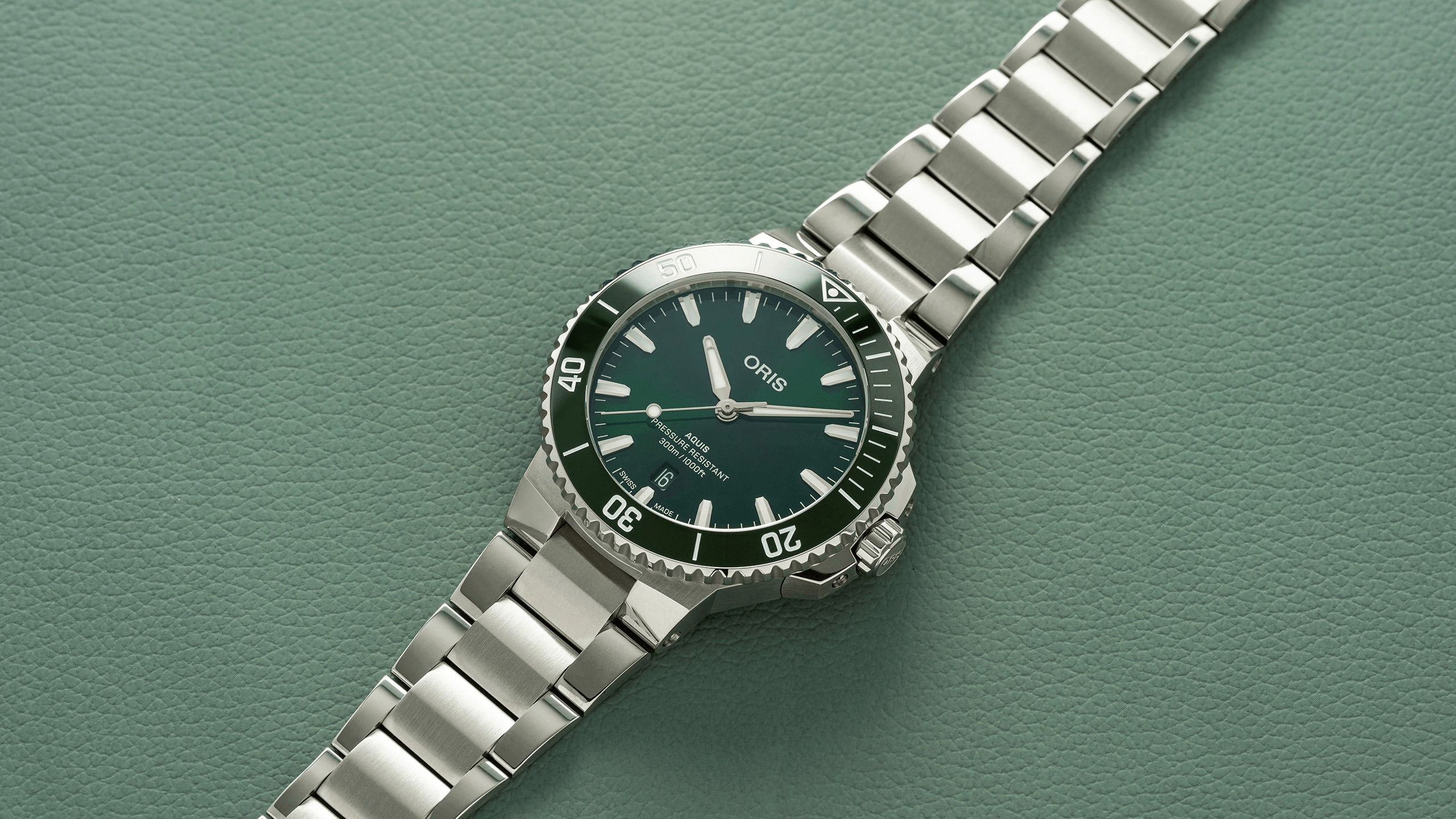 Oris Aquis Date 41.5mm Green Dial Steel Men's Watch 01 733 7787 4157-07 8 22 04PEB