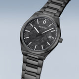 BERING Classic Brushed Black 39mm Black Öldruck Dial Men's Watch 17639-722