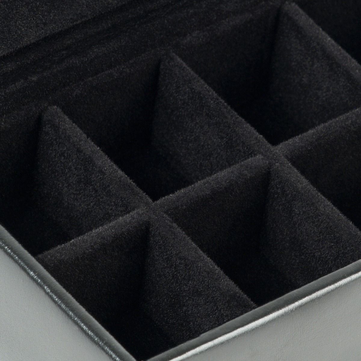 WOLF Heritage 8 Piece Cufflink Box Black 290202