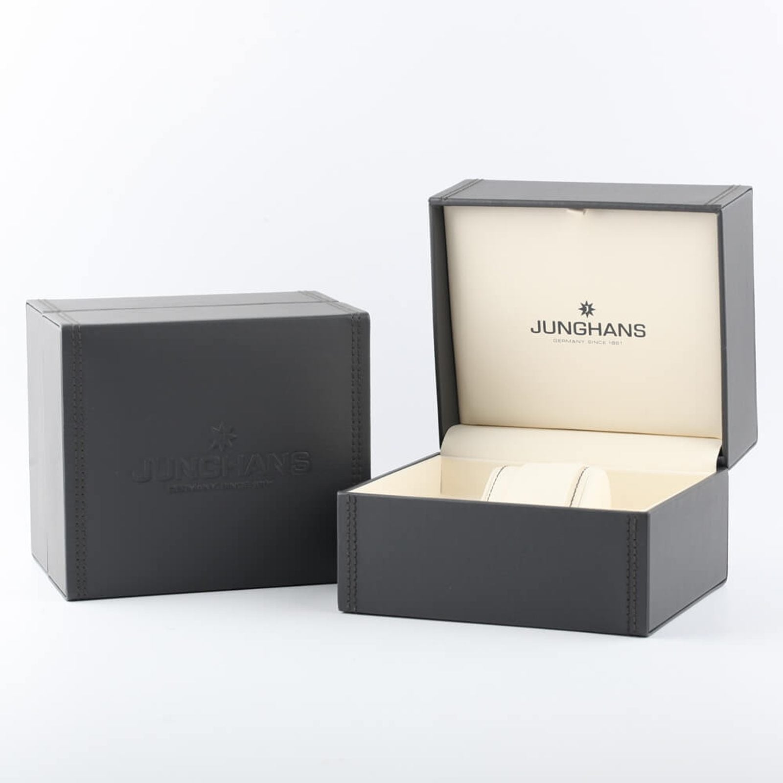 Junghans FORM Quarz Bauhaus Edition 39.3mm White Dial Men's Watch 41/4580.44