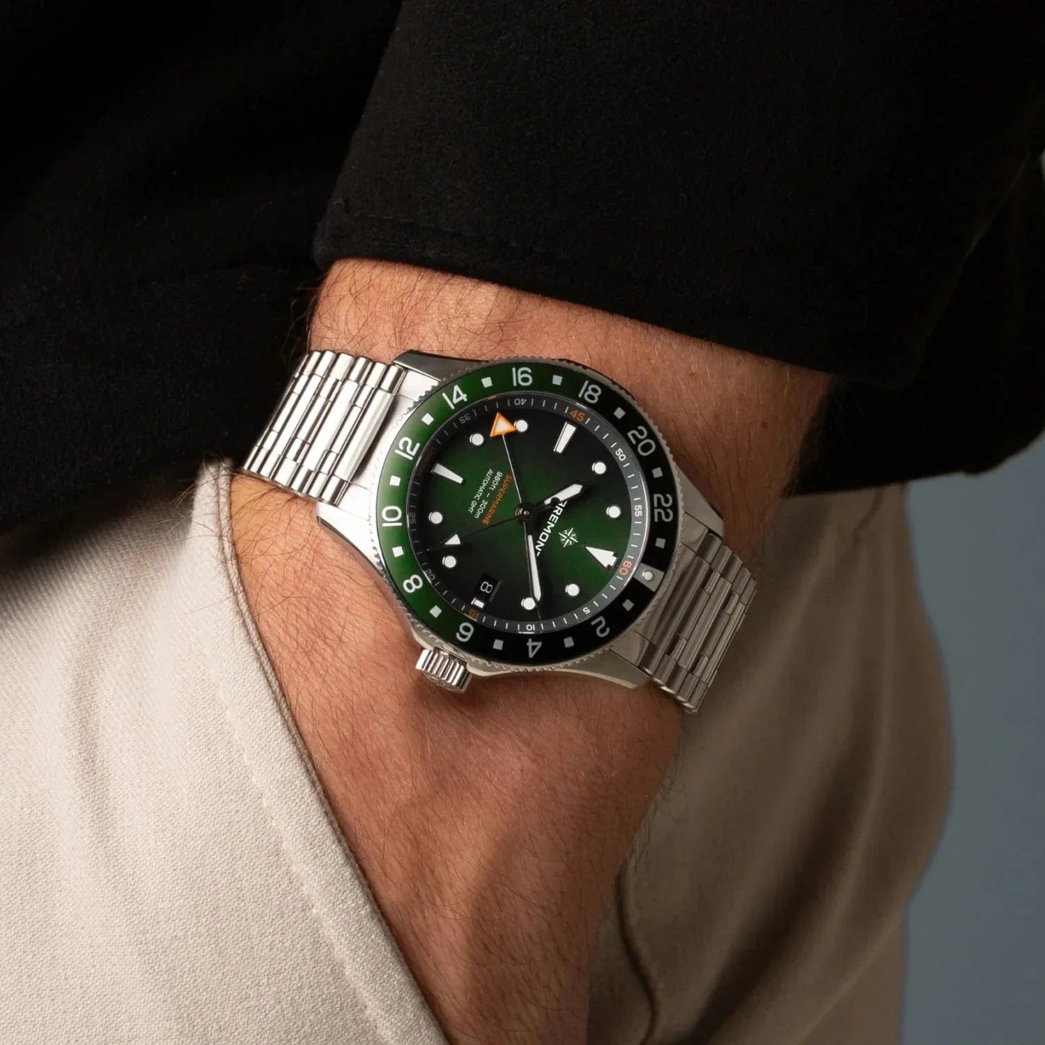 Bremont Supermarine 300M GMT, 'Tundra' Green 40mm Green Dial Men's Watch SM40-GMT-SS-GNBK-B