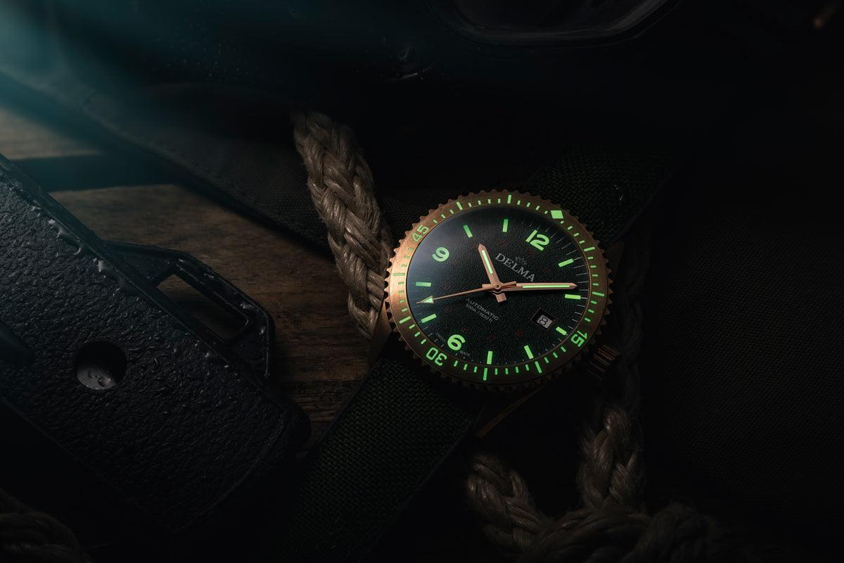 DELMA Cayman Bronze 42mm Green Dial Men's Watch 31601.726.6.144