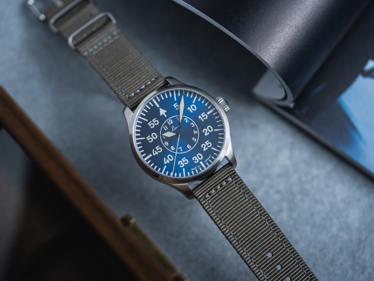 Laco Pilot Watches BASIC Aachen Blaue Stunde 42mm Blue Sunray Dial Men's Watch 862101.2