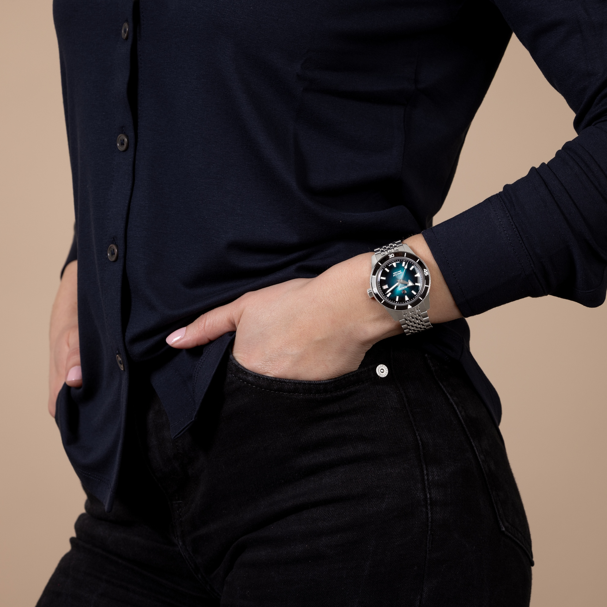 RADO Captain Cook Automatic 39mm Turquoise Dial Men's Watch R32223213