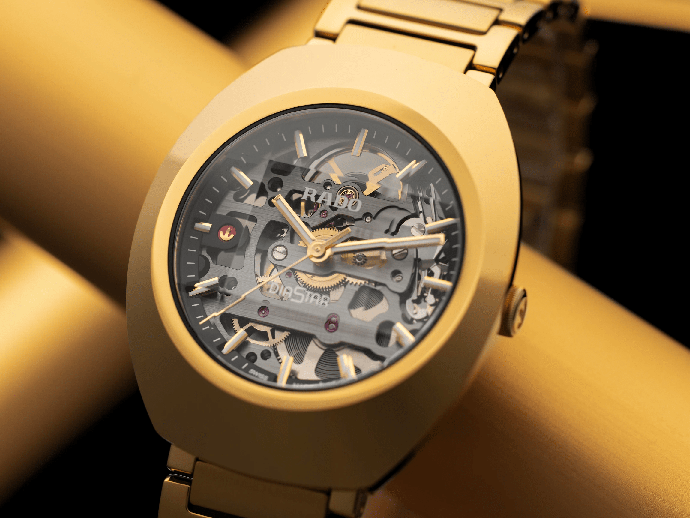RADO DiaStar Original Skeleton Yellow-Gold Men's Watch R12164153