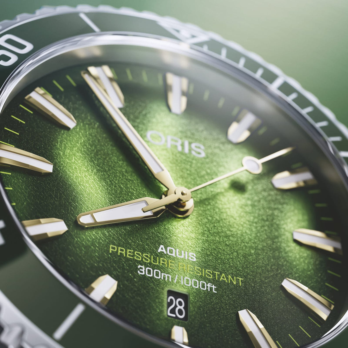 Oris Aquis Date Kelp Forest Limited Edition 41.5mm Green Dial Men's Watch 01 733 7787 4187-Set