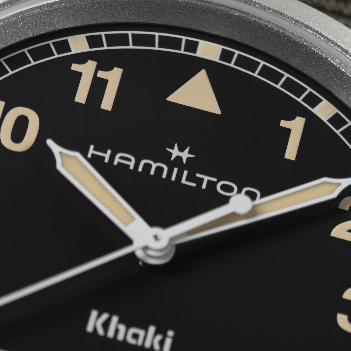 Hamilton Khaki Field Quartz 38mm Black Dial Men's Watch H69401930