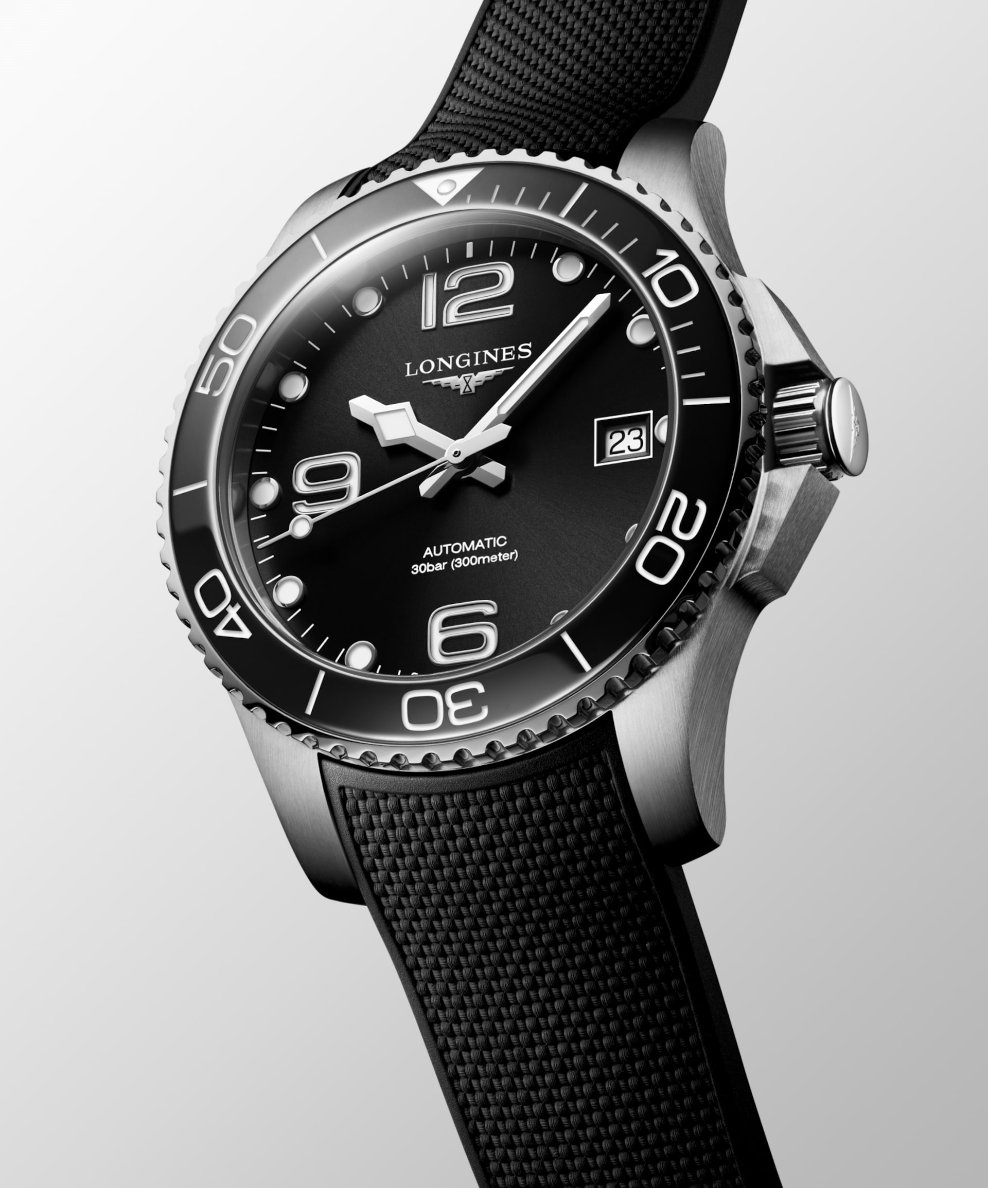 Longines HydroConquest 39mm Black Dial Rubber Strap Men's Watch L37804569