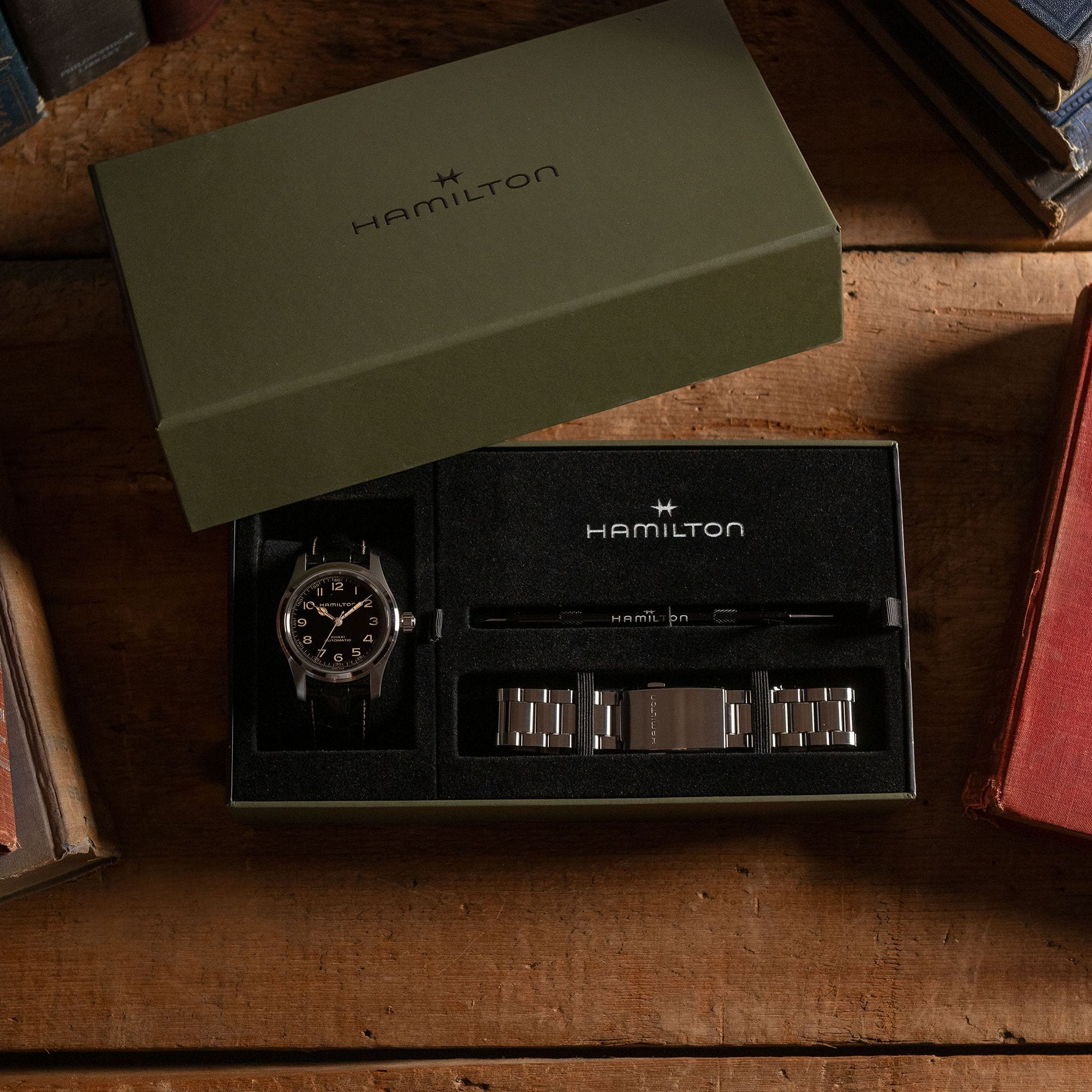 Hamilton Khaki Field Murph Auto Bracelet Bundle 42mm Black Dial Men's Watch H70605732