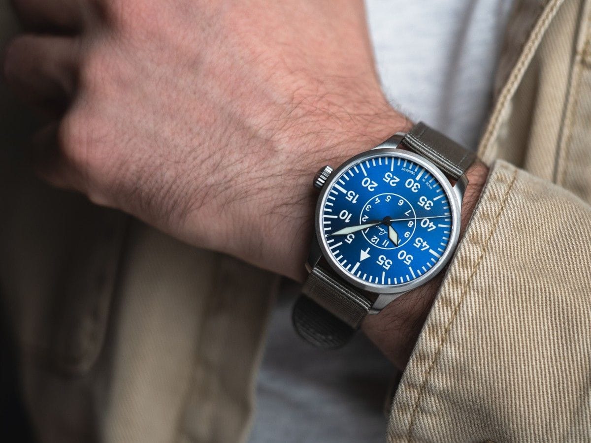 Laco Pilot Watches BASIC Aachen Blaue Stunde 39mm Blue Sunray Dial Men's Watch 862103.2