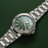 Oris Aquis Dat Watt Limited Edition II 43.5mm Green Dial Men's Watch 01 743 7734 4197-Set