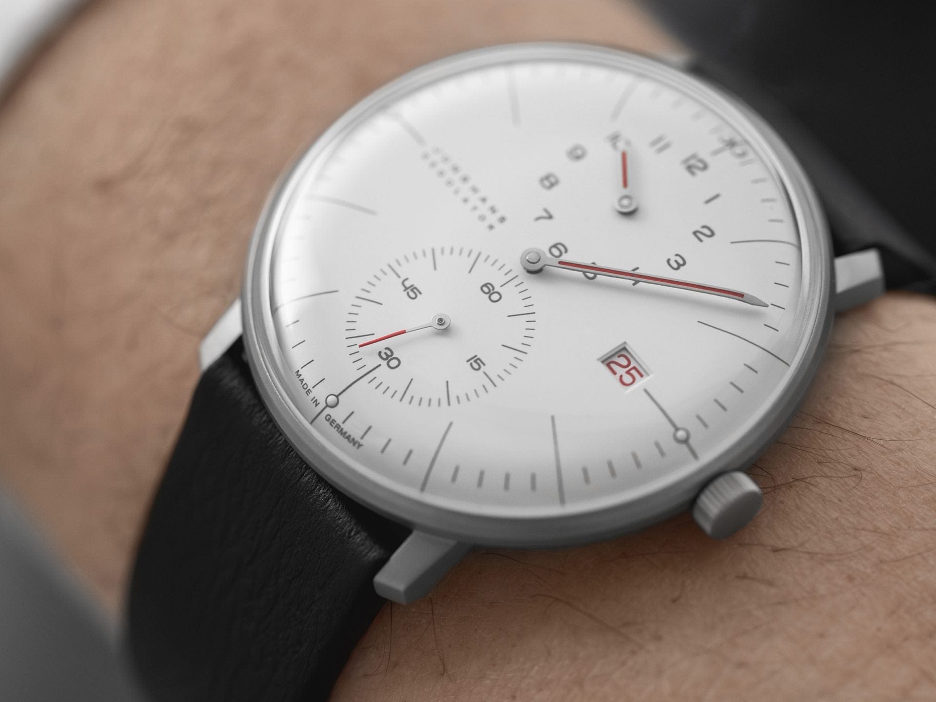 Junghans Max Bill Regulator Bauhaus 40mm Matt White Dial Men's Watch 27/4493.02