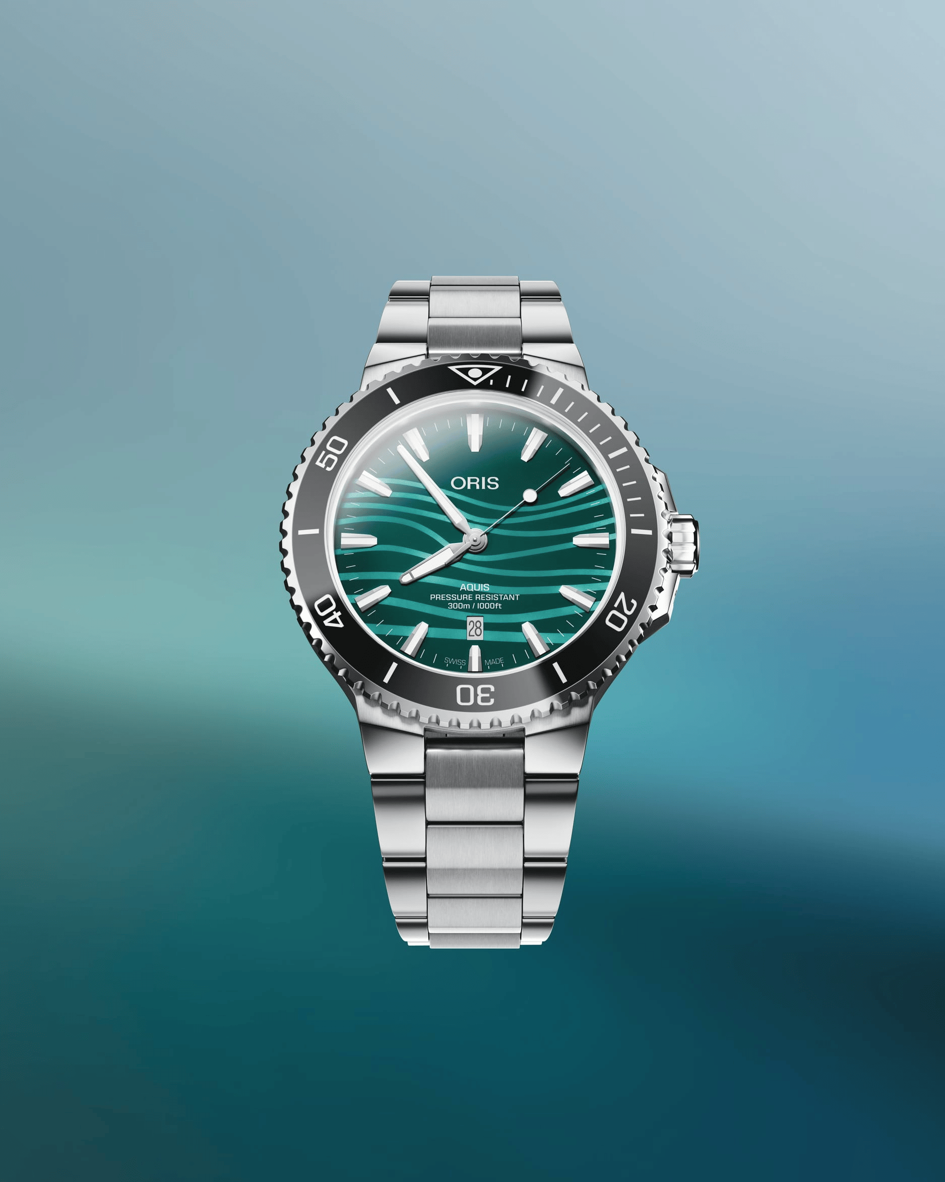 Oris Aquis Yangtze Jiangtun Limited Edition 43.5mm Green Dial Men's Watch 01 733 7789 4197-Set
