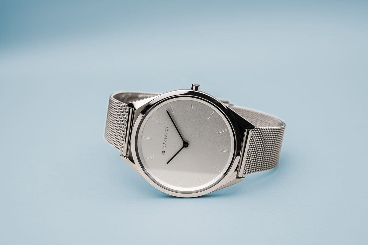 BERING Ultra Slim 39mm Polished Case Silver Mesh Strap Unisex Watch 17039-000