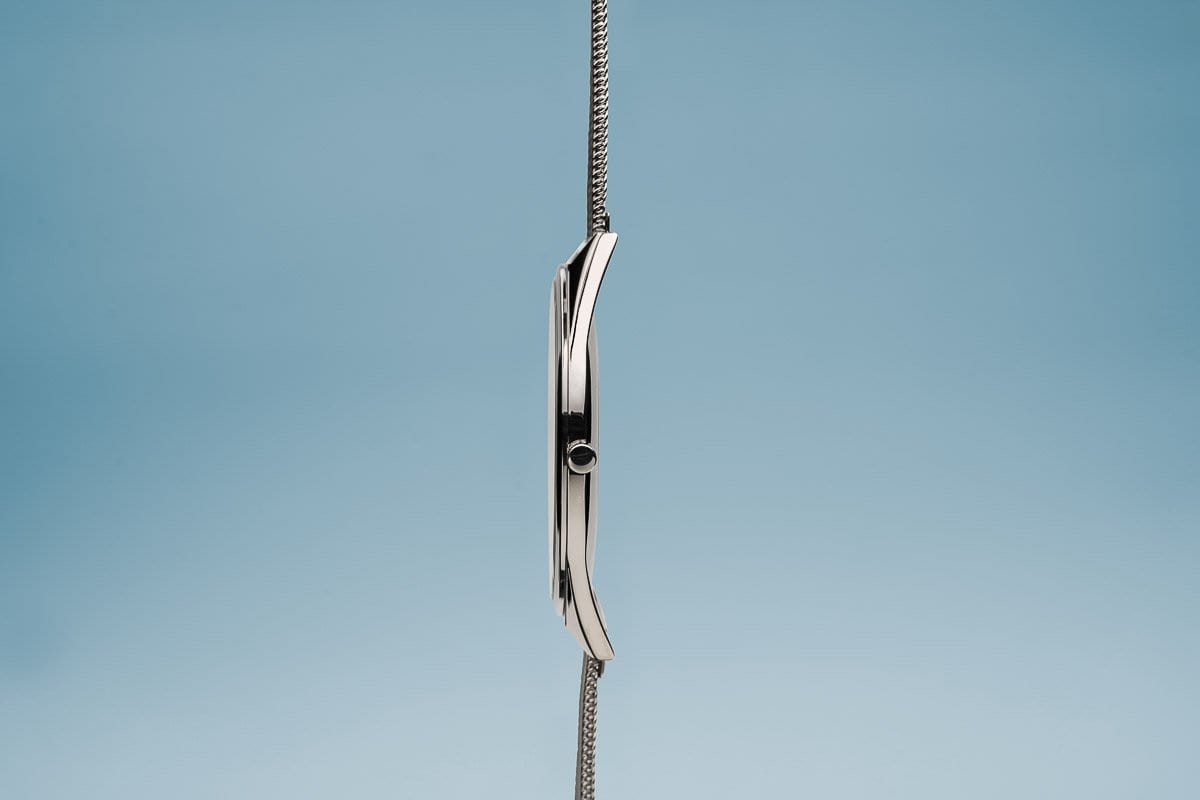 BERING Ultra Slim 39mm Polished Case Silver Mesh Strap Unisex Watch 17039-000