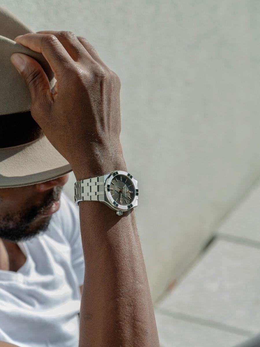 Maurice Lacroix AIKON 42mm Automatic Grey Dial + Extra Strap Men's Watch AI6008-SS002-331-2