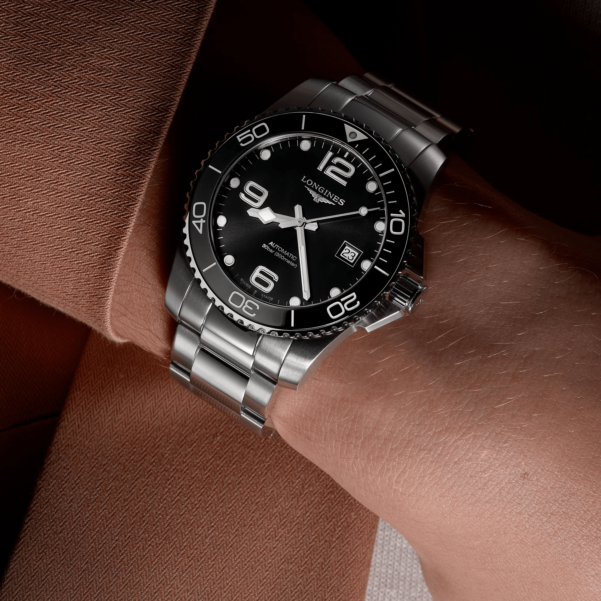 Longines HydroConquest 43mm Black Dial Stainless Steel Men's Watch L37824566