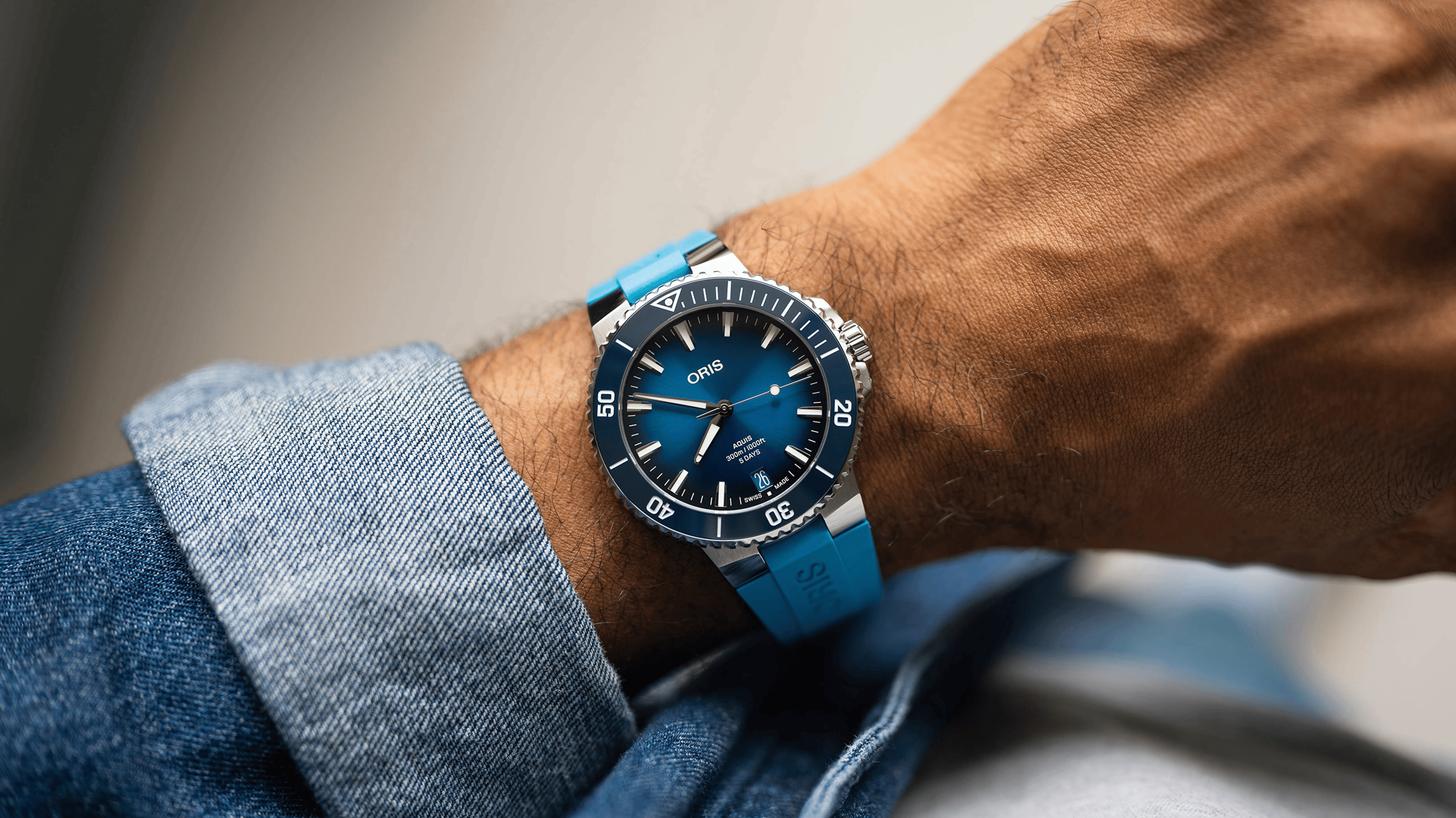 Oris Aquis Date Calibre 400 43.5mm Blue Dial Men's Watch 01 400 7790 4135-07 4 23 45EB