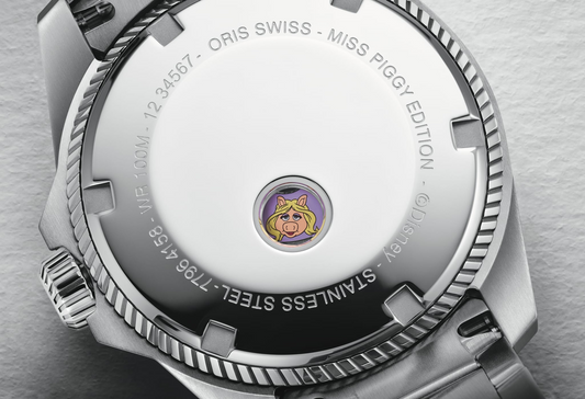 Oris ProPilot X Miss Piggy Edition Pink Women's Watch 01 531 7796 4158-07 8 17 05LC