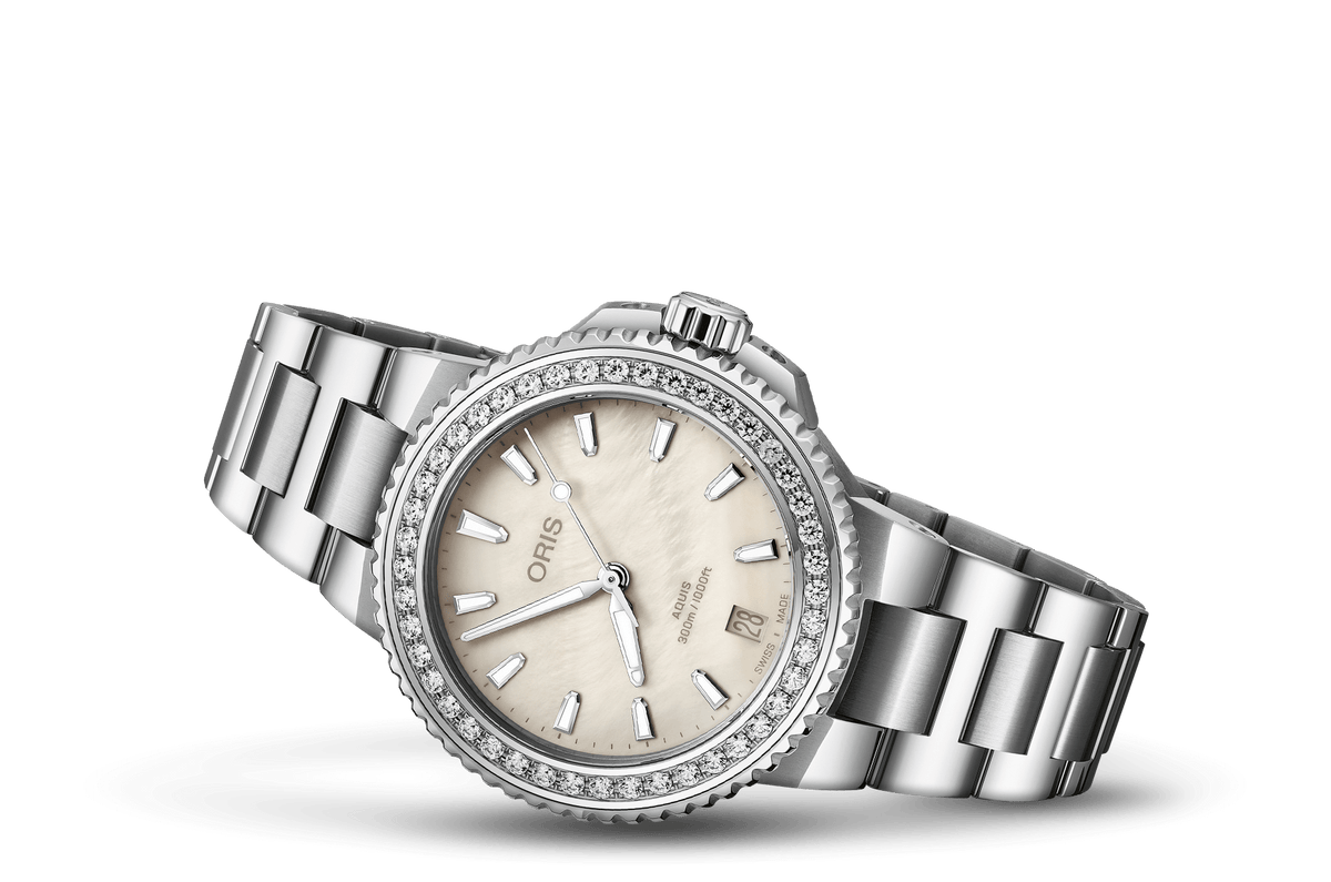 Oris Aquis Date Diamonds 36.5mm White Dial Women's Watch 01 733 7792 4956-07 8 19 05P