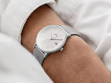 Junghans FORM Damen 34.1mm Silver Dial Women's Watch 47/4851.44