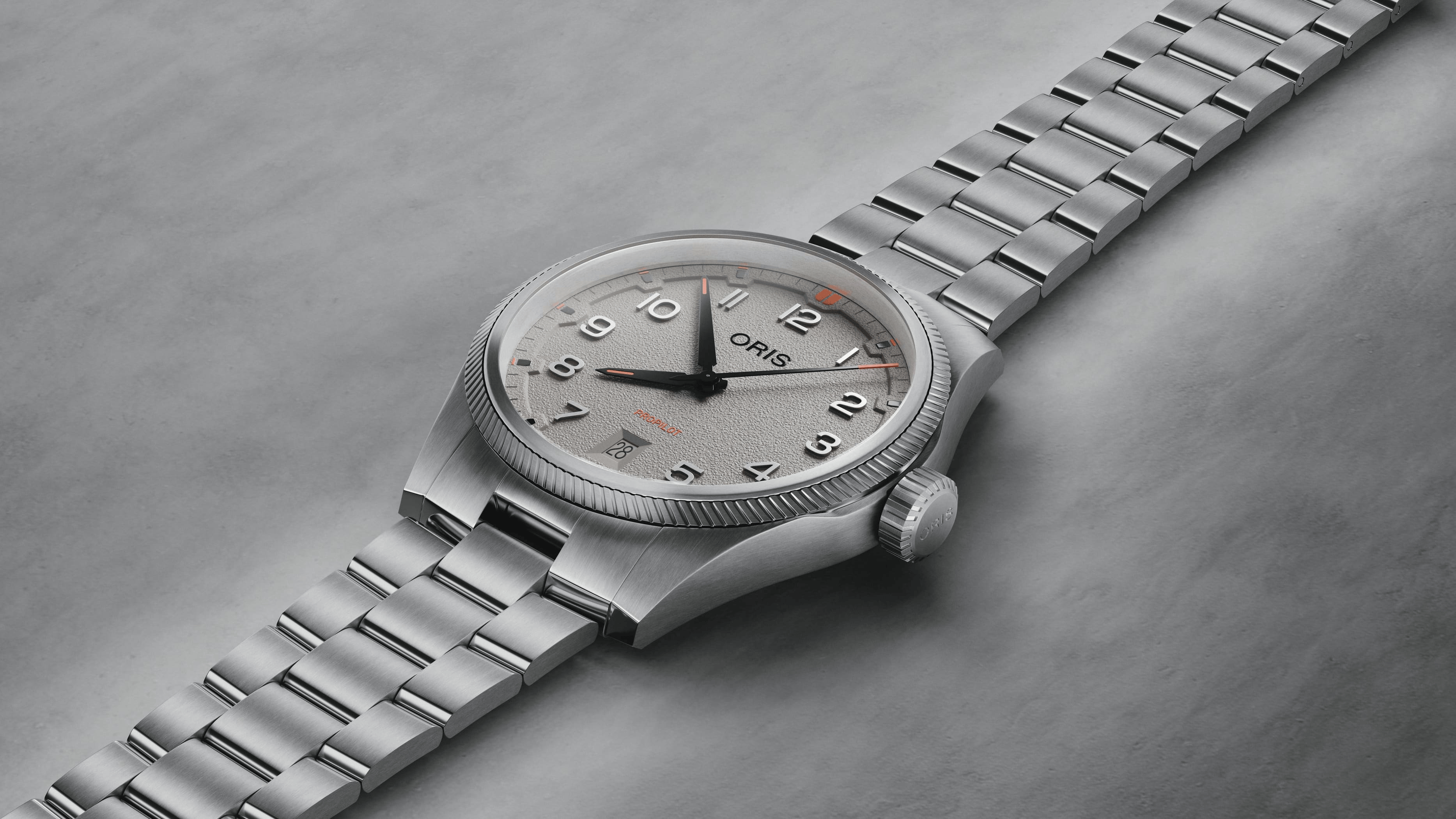 Oris ProPilot Date 41mm Grey Dial Men's Watch 01 733 7805 4163-07 8 20 04LC
