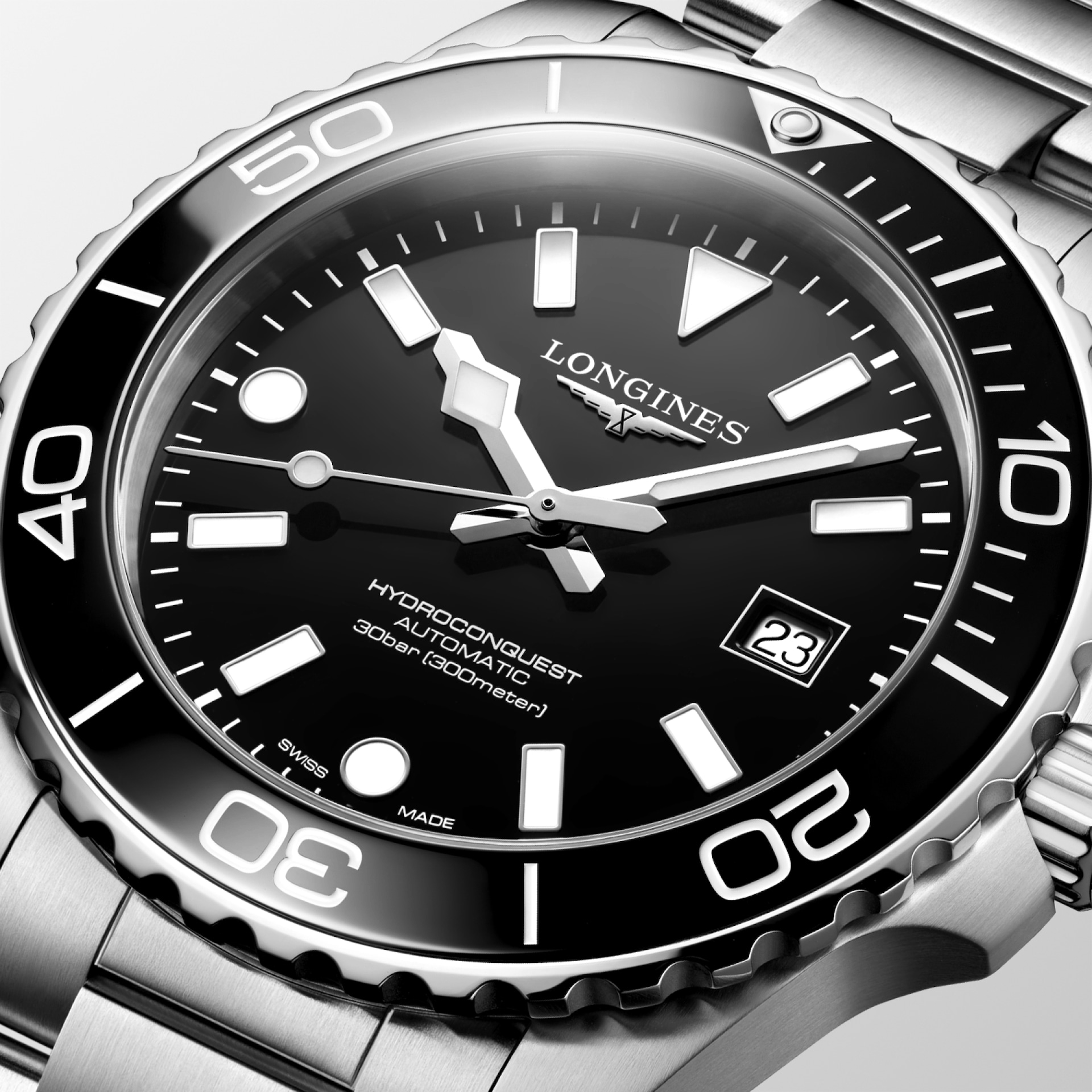 Longines HydroConquest 42mm Black Lacquered Dial Men's Watch L37884566
