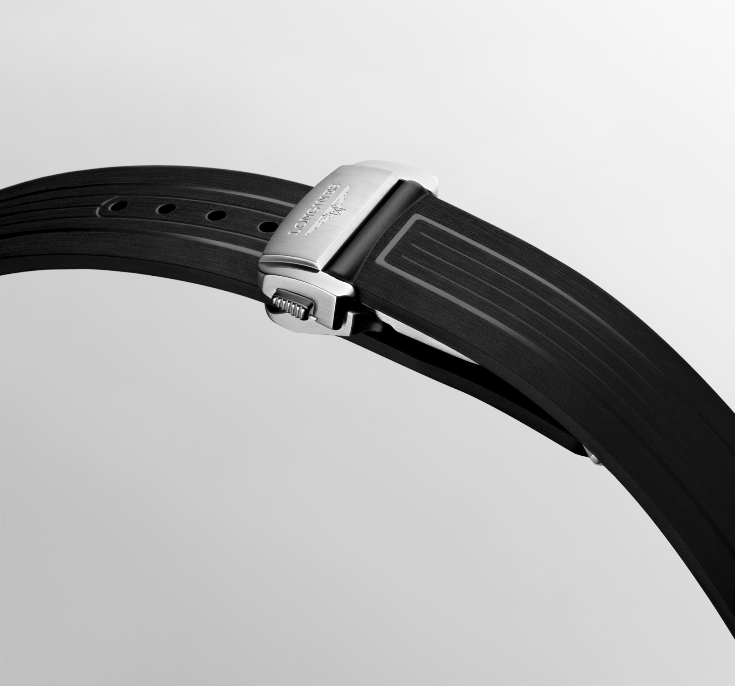 Longines HydroConquest GMT 41mm Black Rubber Men's Watch L37904569