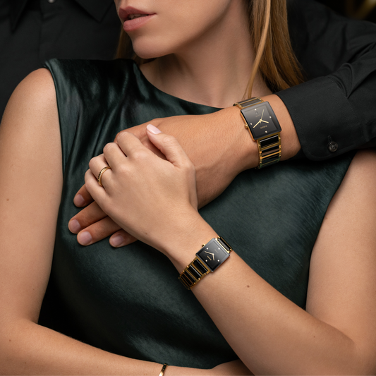 RADO Integral Diamonds 23mm Lacquered Black Dial Women's Watch R20252702