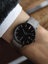 Junghans FORM Damen 34.1mm Black Dial Women's Watch 47/4256.00