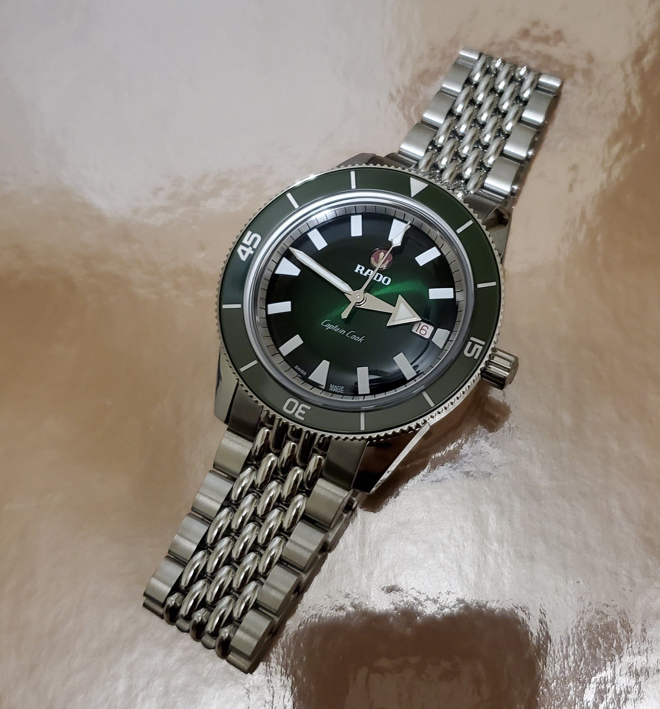 RADO Captain Cook Automatic 42mm Green Dial Stainless Steel Men's Watch R32505313