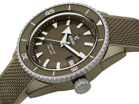 RADO Captain Cook Matte Olive High-Tech Ceramic Diver 43mm Rubber Strap Men's Watch R32130318