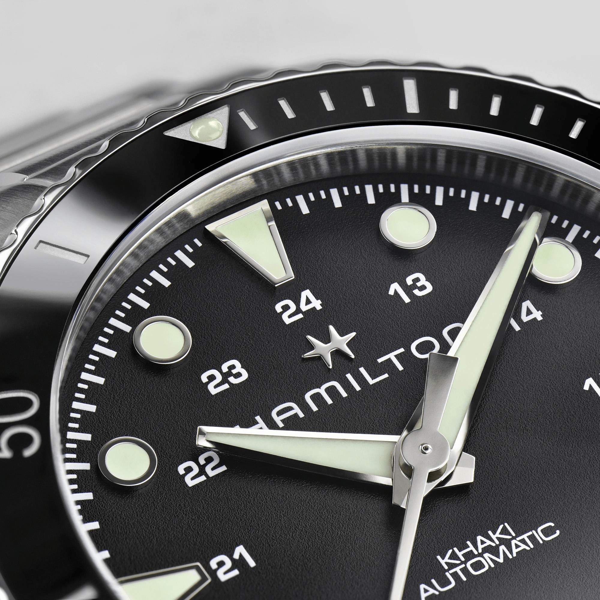 Hamilton Khaki Navy Scuba Auto Black Dial Steel Men's Watch H82515130