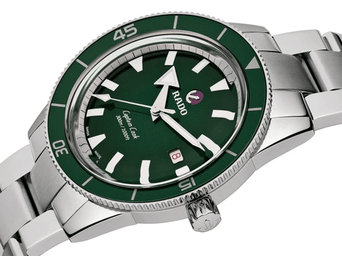 RADO Captain Cook Automatic 42mm Green Dial Stainless Steel Men's Watch R32105313